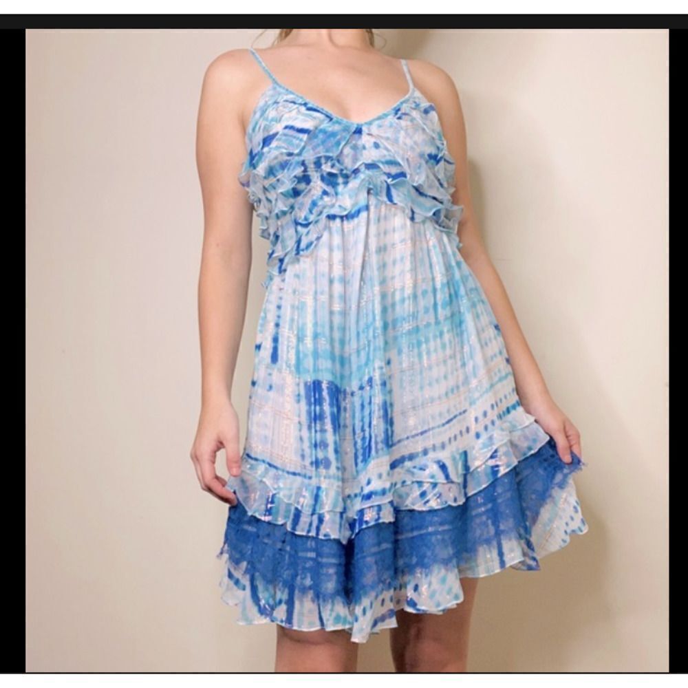Revolve Rococo Sand Blue Ruffle Tiered Dress Size Medium Sleeveless Celine‎ New